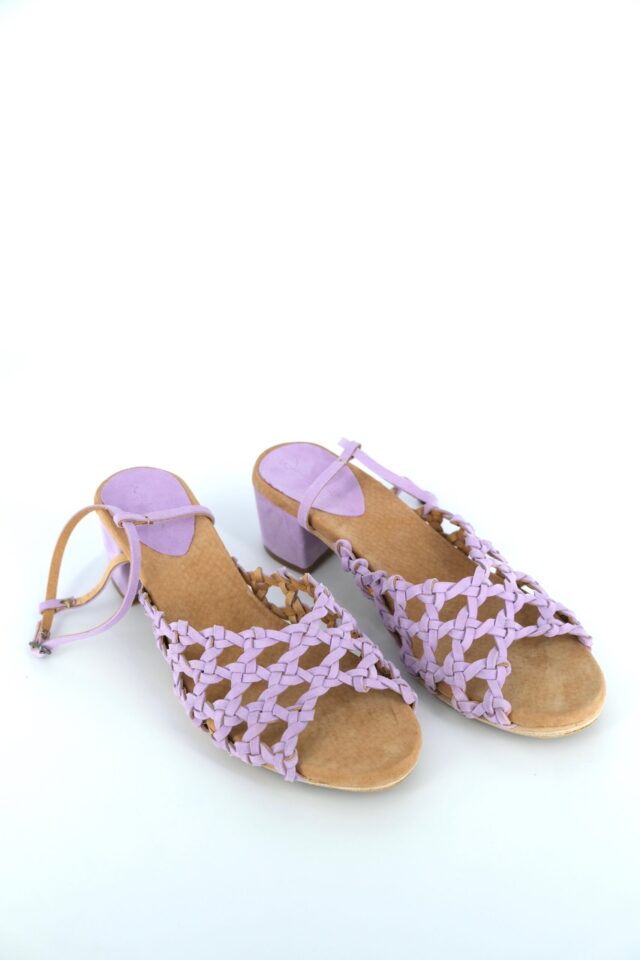 The French Rosette Mid-Heels Lilac Sheepskin Suede - Woven Palm