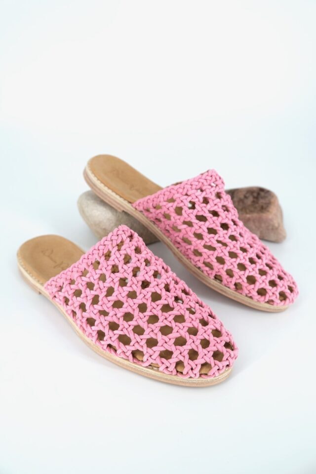 The Rosette Mules Pink Sheepskin Suede - Woven Palm