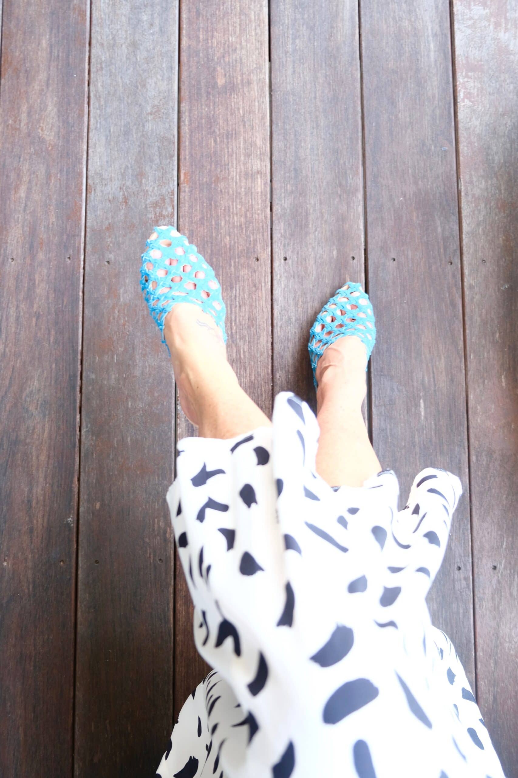 The Rosette Kitten Heel Ocean Blue Suede - Image 4