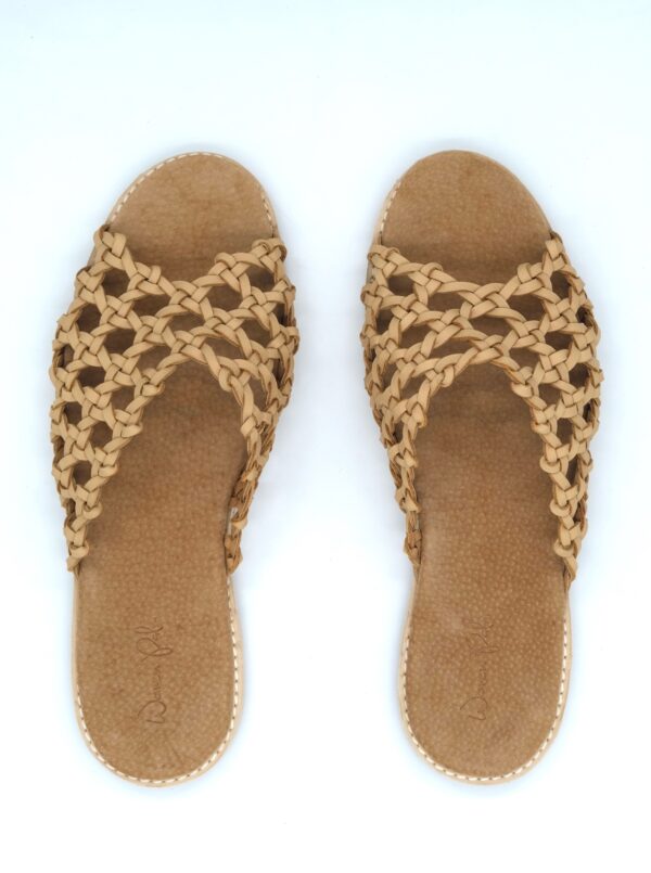 The French Rosettes Nude Sheepskin - Image 4