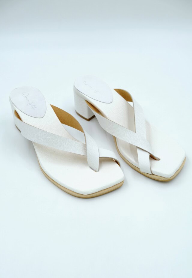 the-zori-mid-heel-white-leather