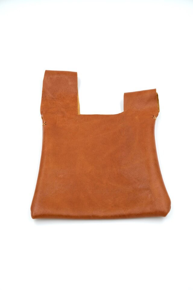 kinchaku handbag leather