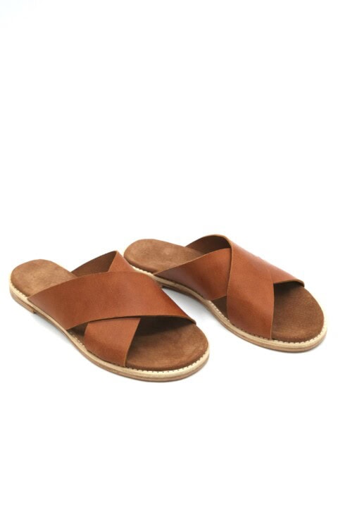 The Sorrento Tan Sheepskin with Whiskey Lining