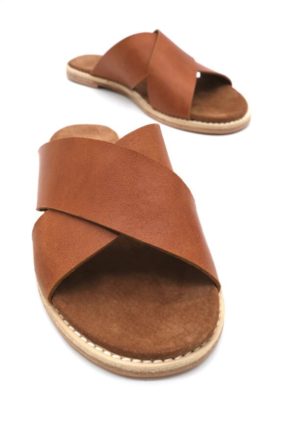 the-sorrento-tan-sheepskin-whiskey-lining-woven-palm-capsule