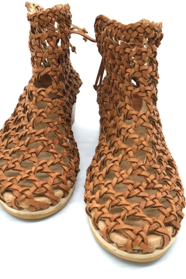 the-french-rosette-mid-heel-boot