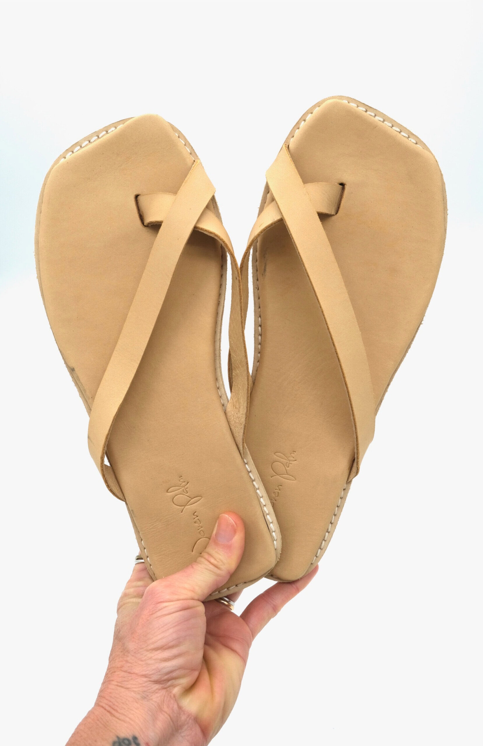 woven-palm-the-zori-nude-leather-handmade-slide