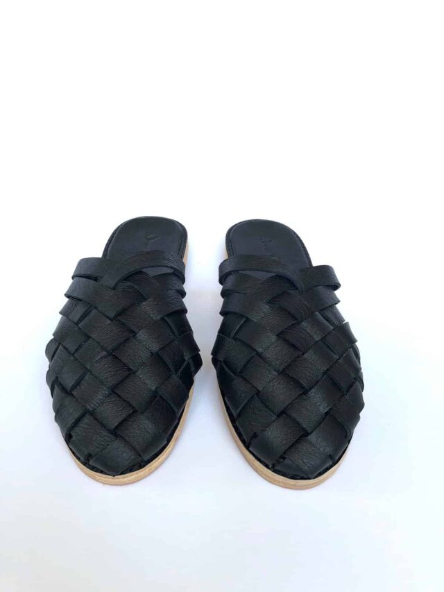 the-woven-mule-black