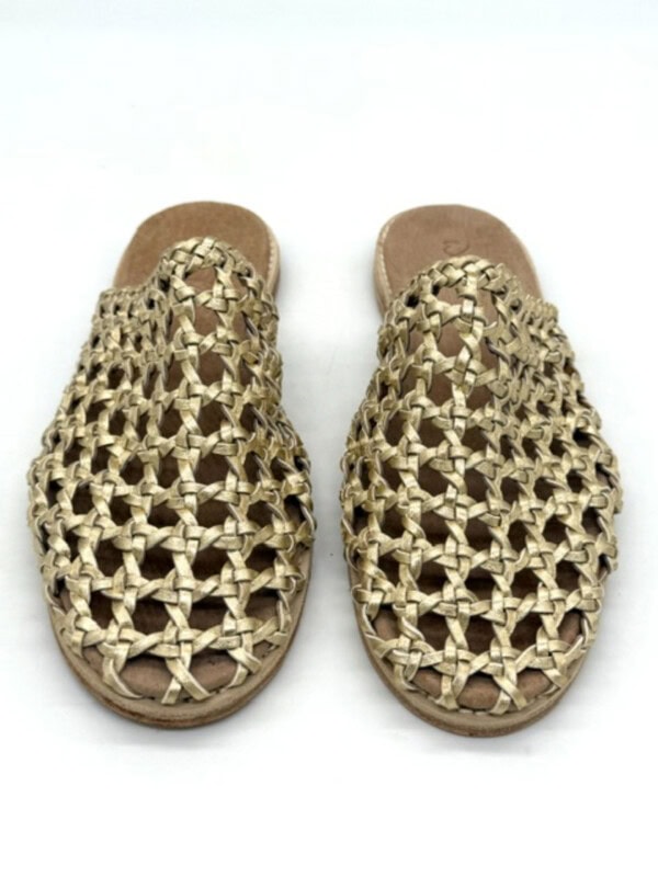 woven-palm-gold-sheepskin-woven-leather-rosette-mule