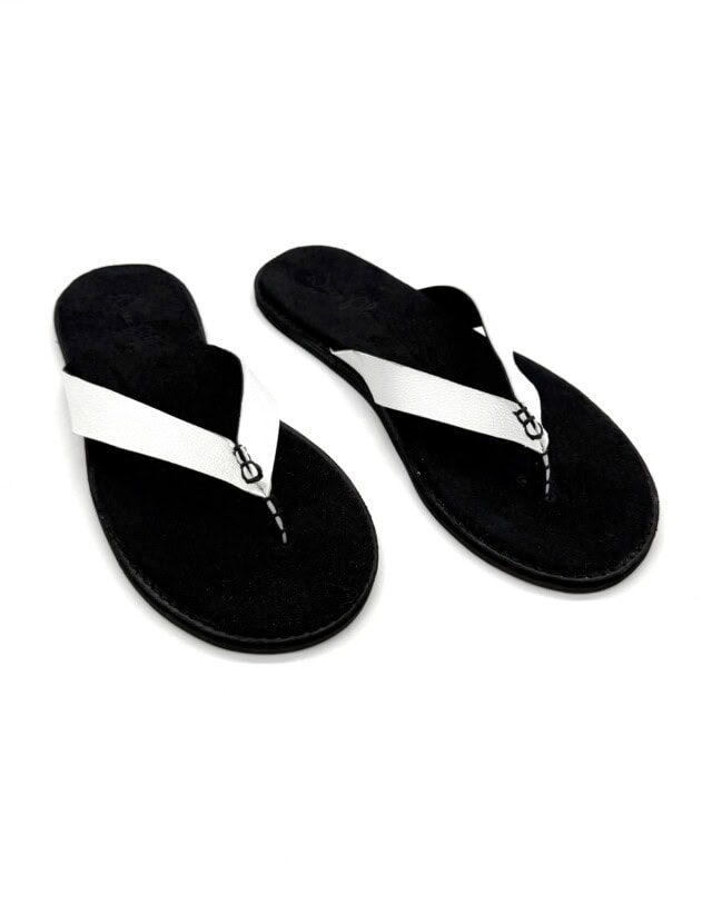 the-sumi-handmade-leather-slides-wovenpalm