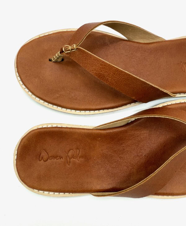 the-sumi-handmade-leather-slides-wovenpalm