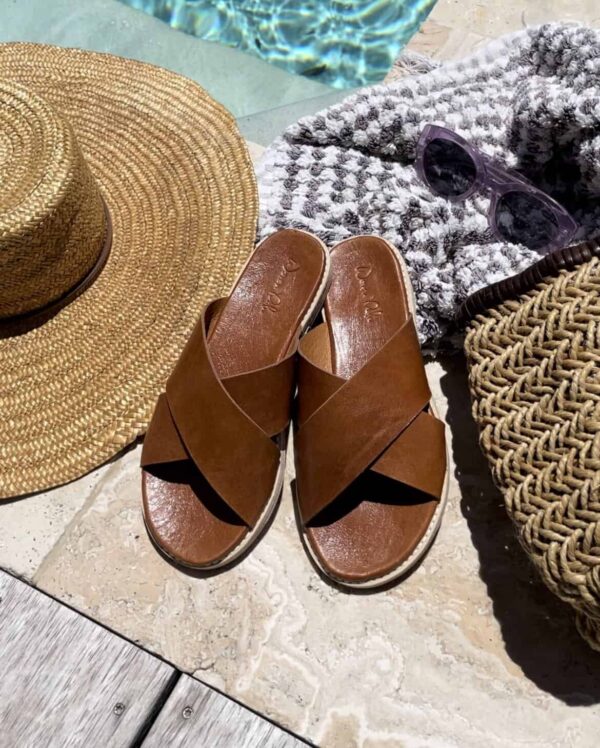 The Sorrento Classics Tan Sheepskin - Image 5