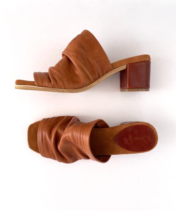 The Palm Mid Heel Tan Sheepskin - Image 4