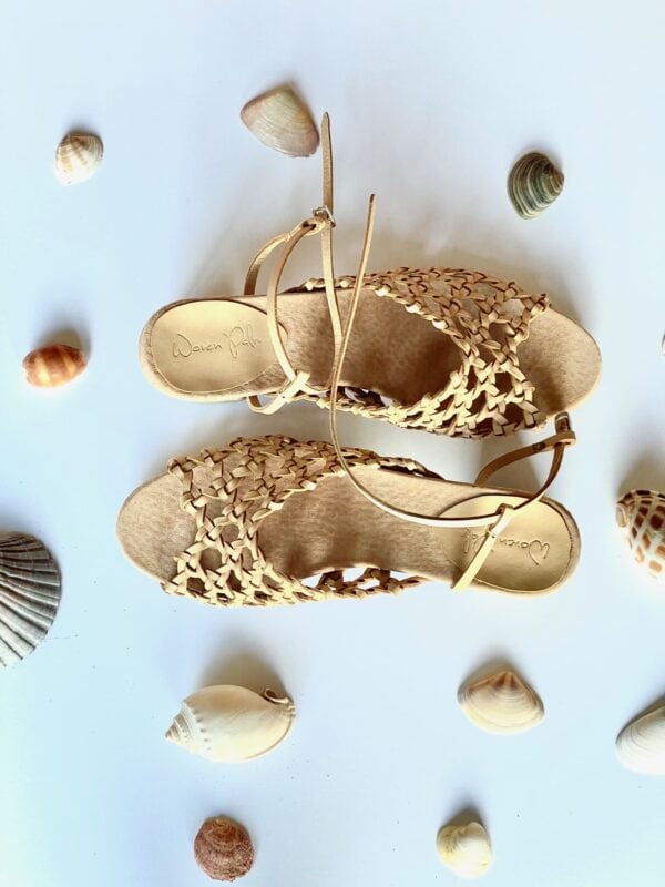 The French Rosette Mid-Heels Nude Calf - Image 5