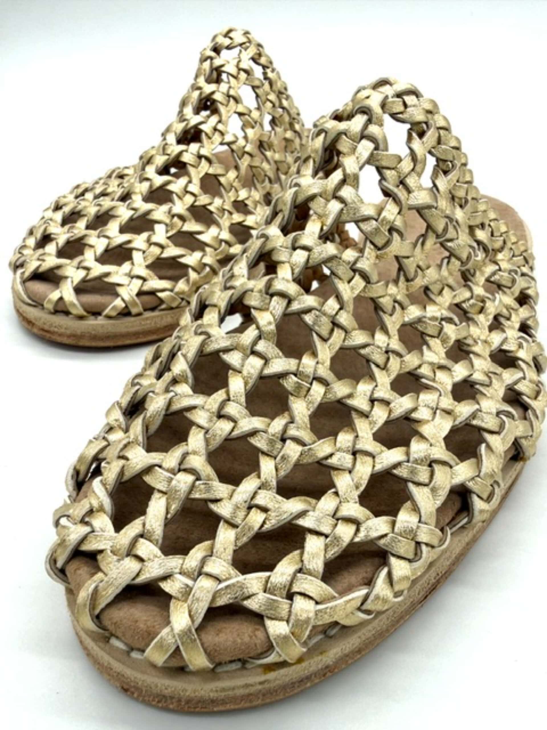 woven-palm-gold-sheepskin-woven-leather-rosette-mule