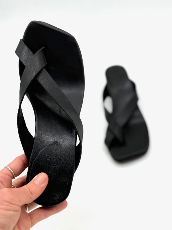 The Zori Mid Heel Black Leather