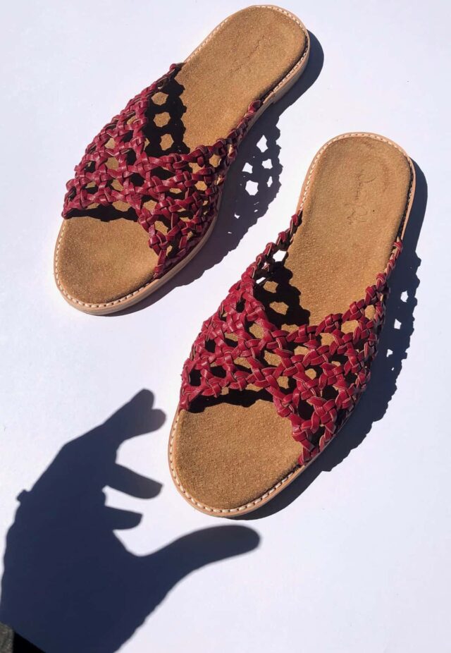 woven-palm-the-french-rosettes-red-leather-slides