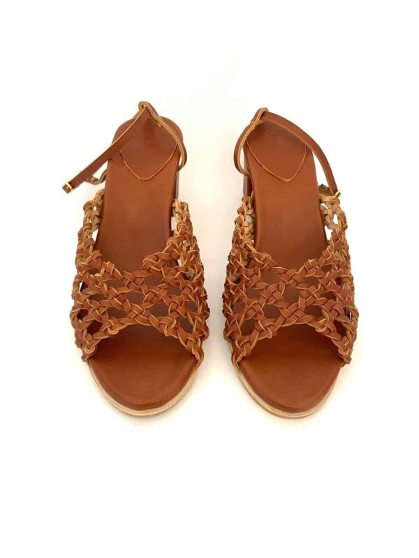 The French Rosette Mid-Heel Tan - Image 2