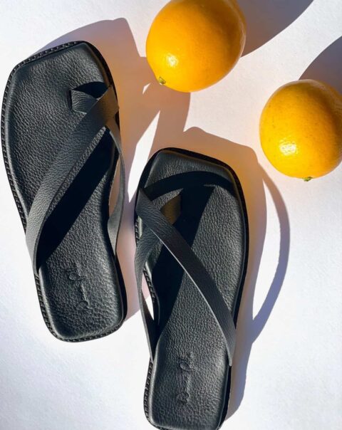 The Zori Slide Black Leather