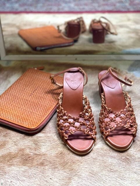 The French Rosette Mid-Heel Tan